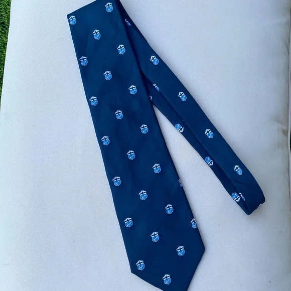 💯% Silk Tie by T.M. Lewin & Sons of London